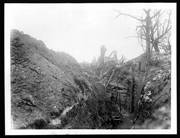 (74) C.1261 - Captured German trench in Gommecourt