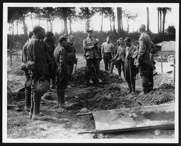 (1) C.452 - Funeral of an Anzac man