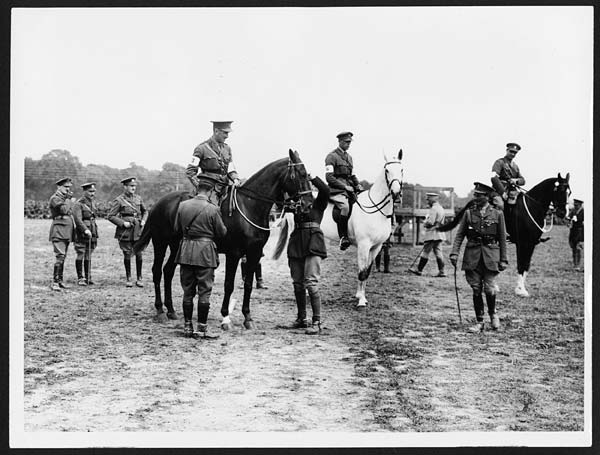 (267) C.1928 - Judging the Officers' chargers