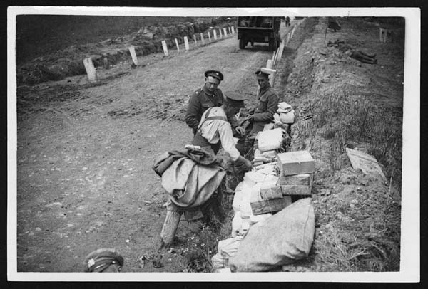 (205) D.1750 - Sorting mail on the roadside