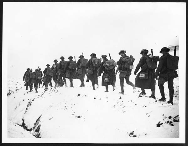 (523) D.763 - On their way to the trenches through the snow