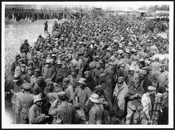 (12) D.1200 - Some of our latest bag in prisoners - Germans - First ...