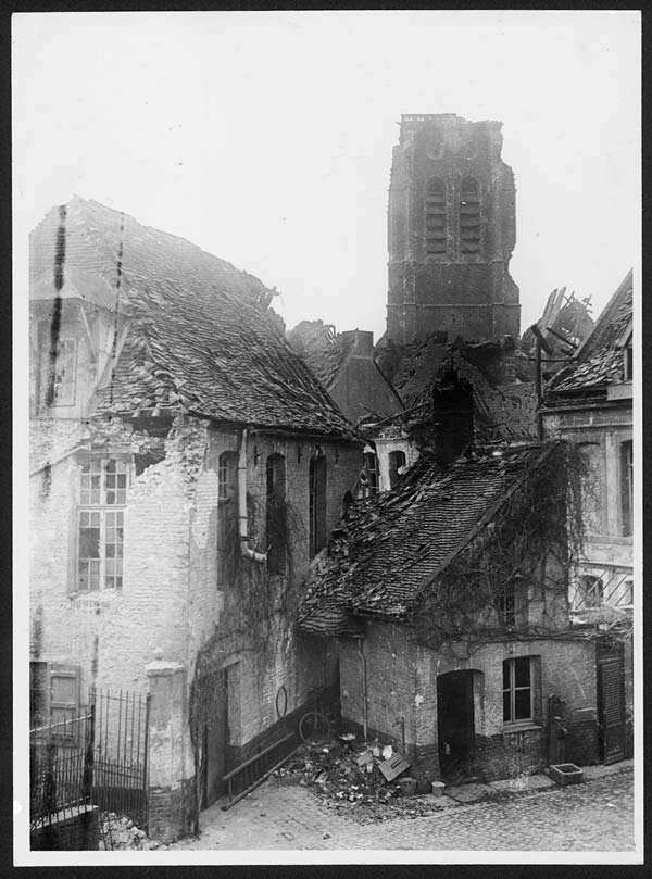 (48) N.461 - View in Bethune showing the church tower