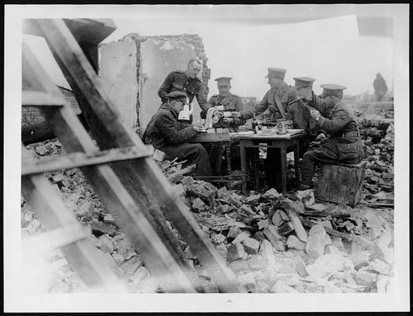 (132) X.34030 - R. E. Officers at Lunch