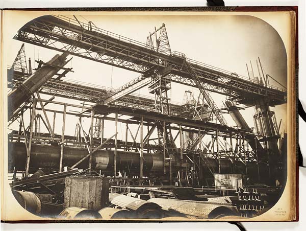 (15) Inchgarvie cantilever as seen from the landing stage