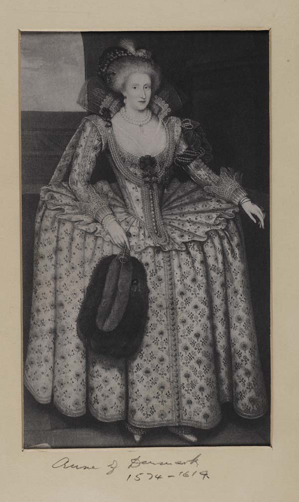 (294) Blaikie.SNPG.22.10 B - Anne of Denmark, Queen of James VI and I