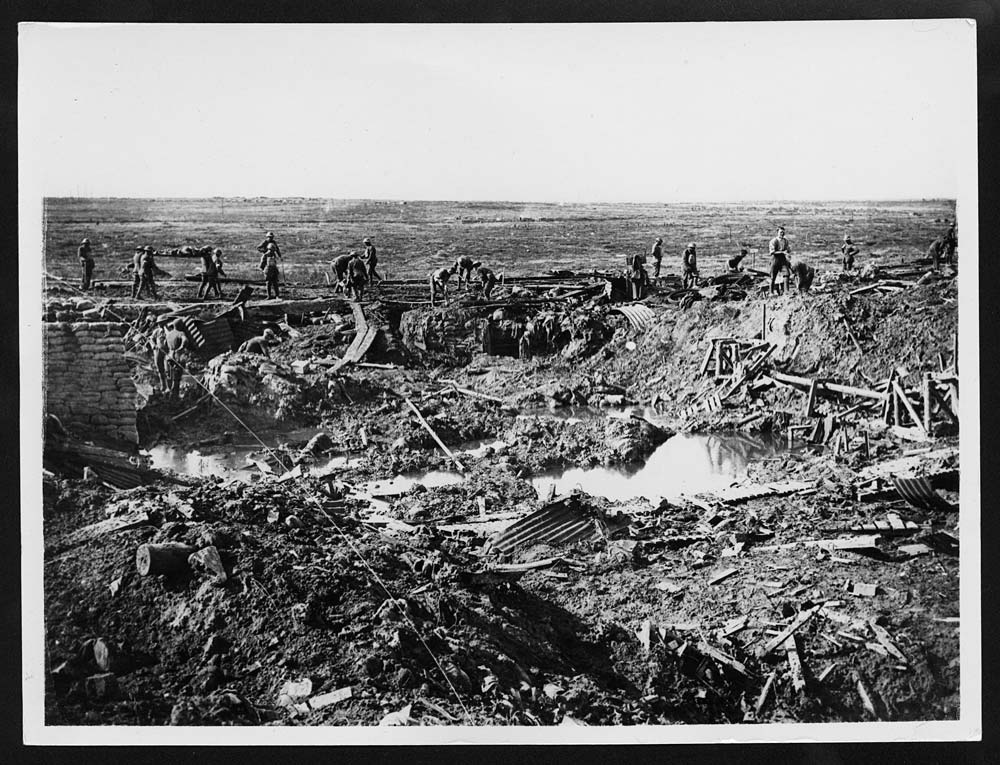 (13) V.15 - Constructing the road to Menin - British Western Front ...