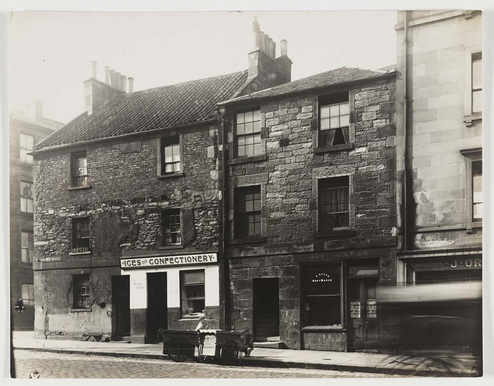 (128) 149149A St. Leonards Street. Area N.118 Photographs of the